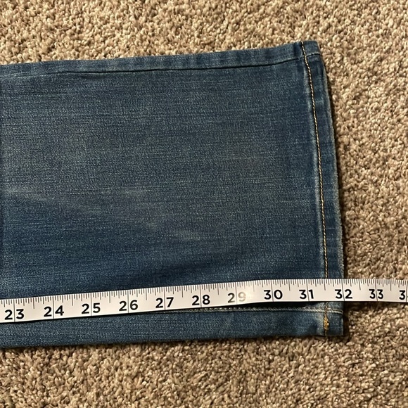 NWOT Universal Thread mid-rise skinny bootcut distressed jeans - Picture 13 of 13